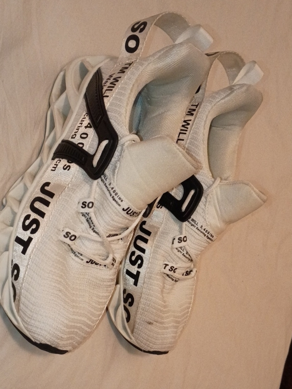 White 'Just So' Women's Knit Sneakers